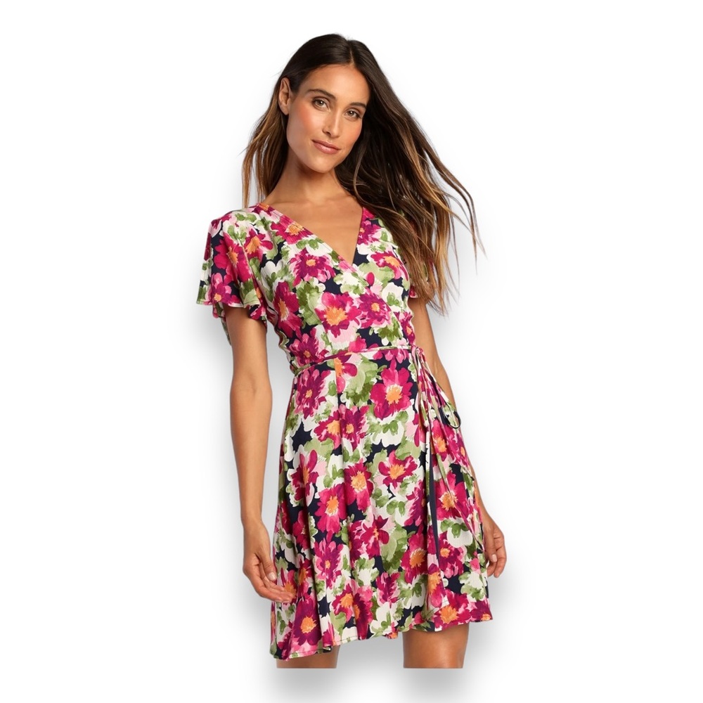Lulu’s Women’s Harbor Point Magenta Multi Floral Print Wrap Dress, size S